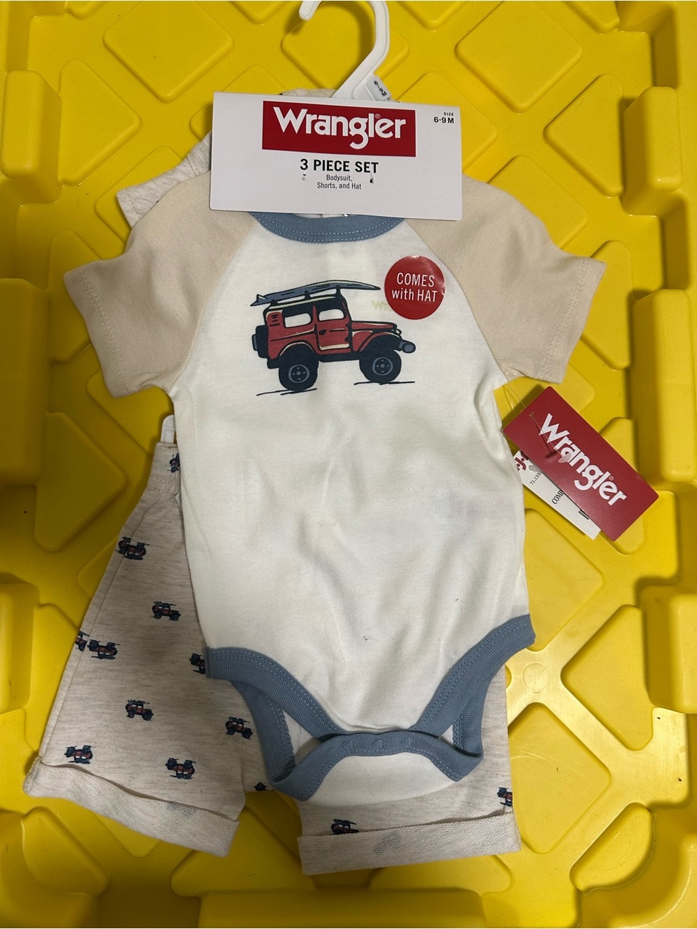 Wrangler Baby 3-Piece Set - Cream, Blue & Red Car Graphic